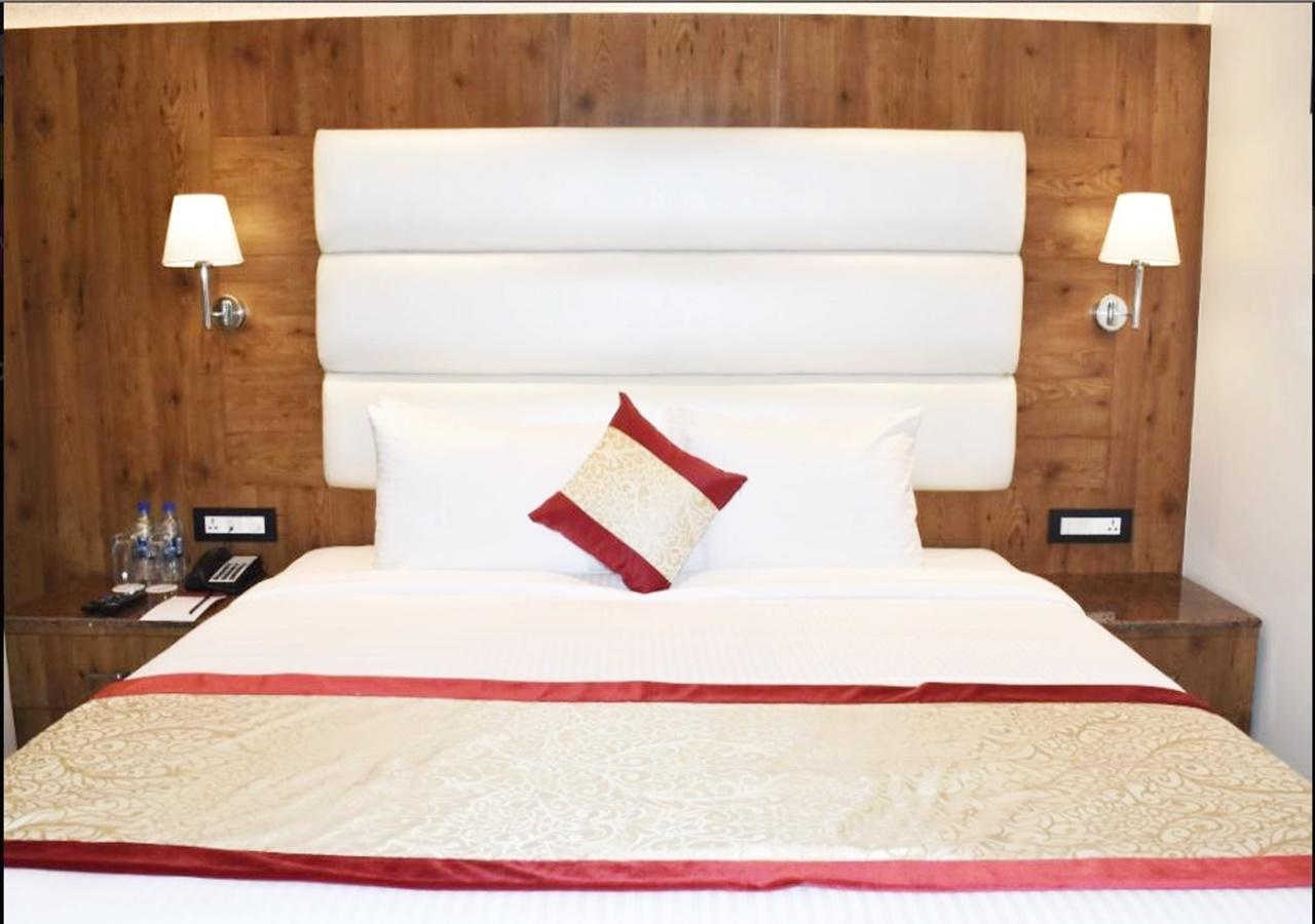 העיר בנגלור Ss Lumina Hotel מראה חיצוני תמונה