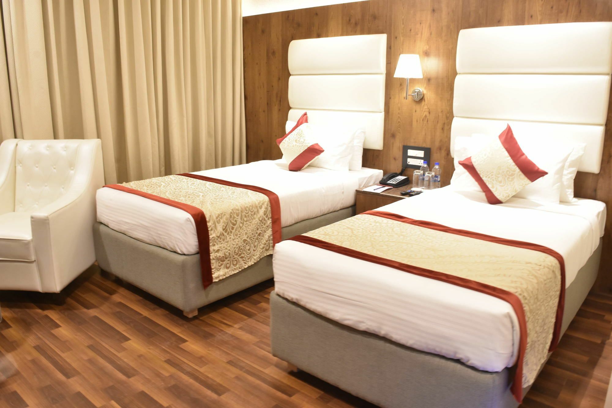 העיר בנגלור Ss Lumina Hotel מראה חיצוני תמונה